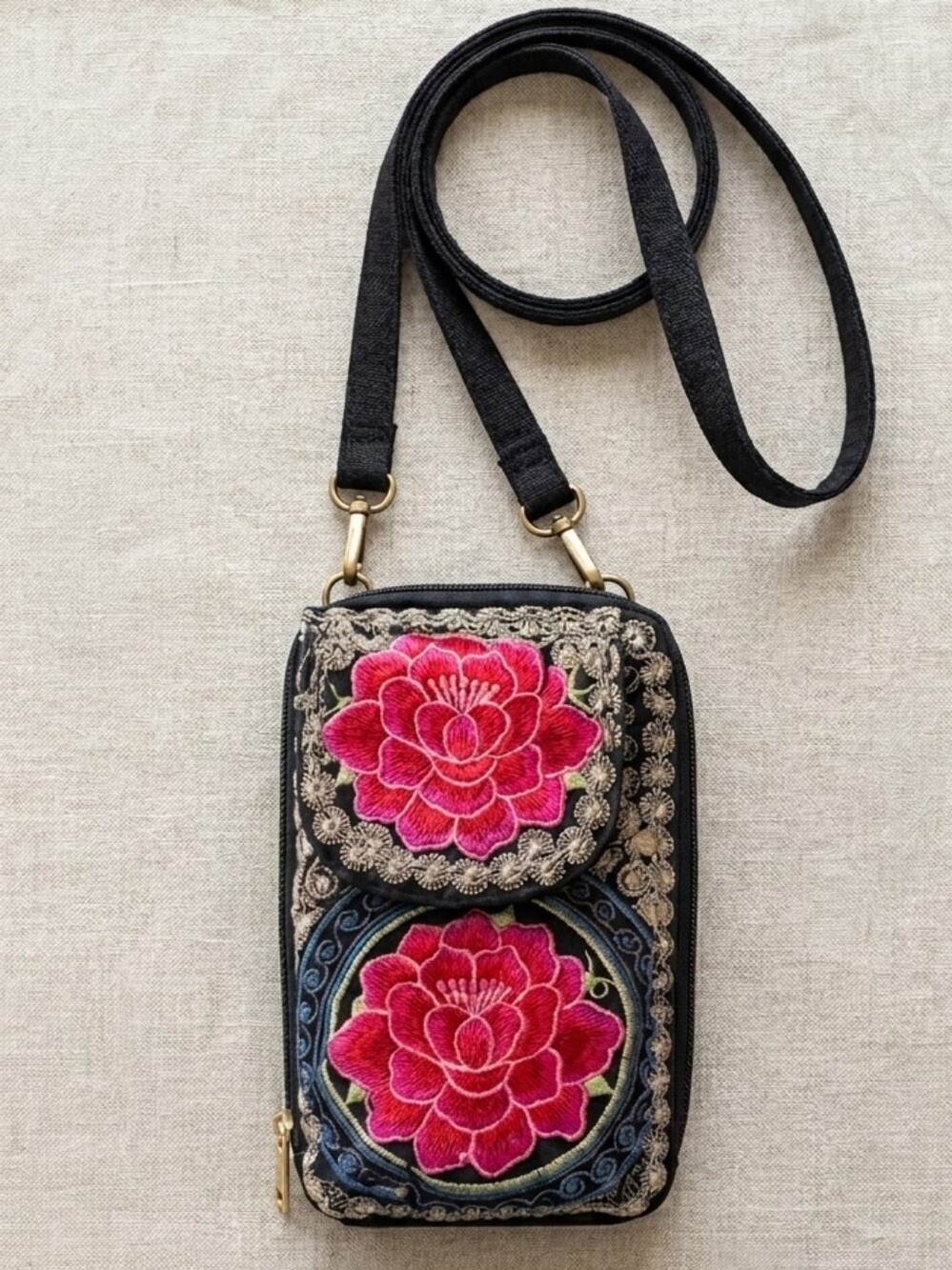 Vintage Embroidered Crossbody Wallet Purse Boho Festival Phone Bag